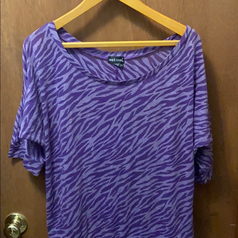 Purple quarter sleeve top